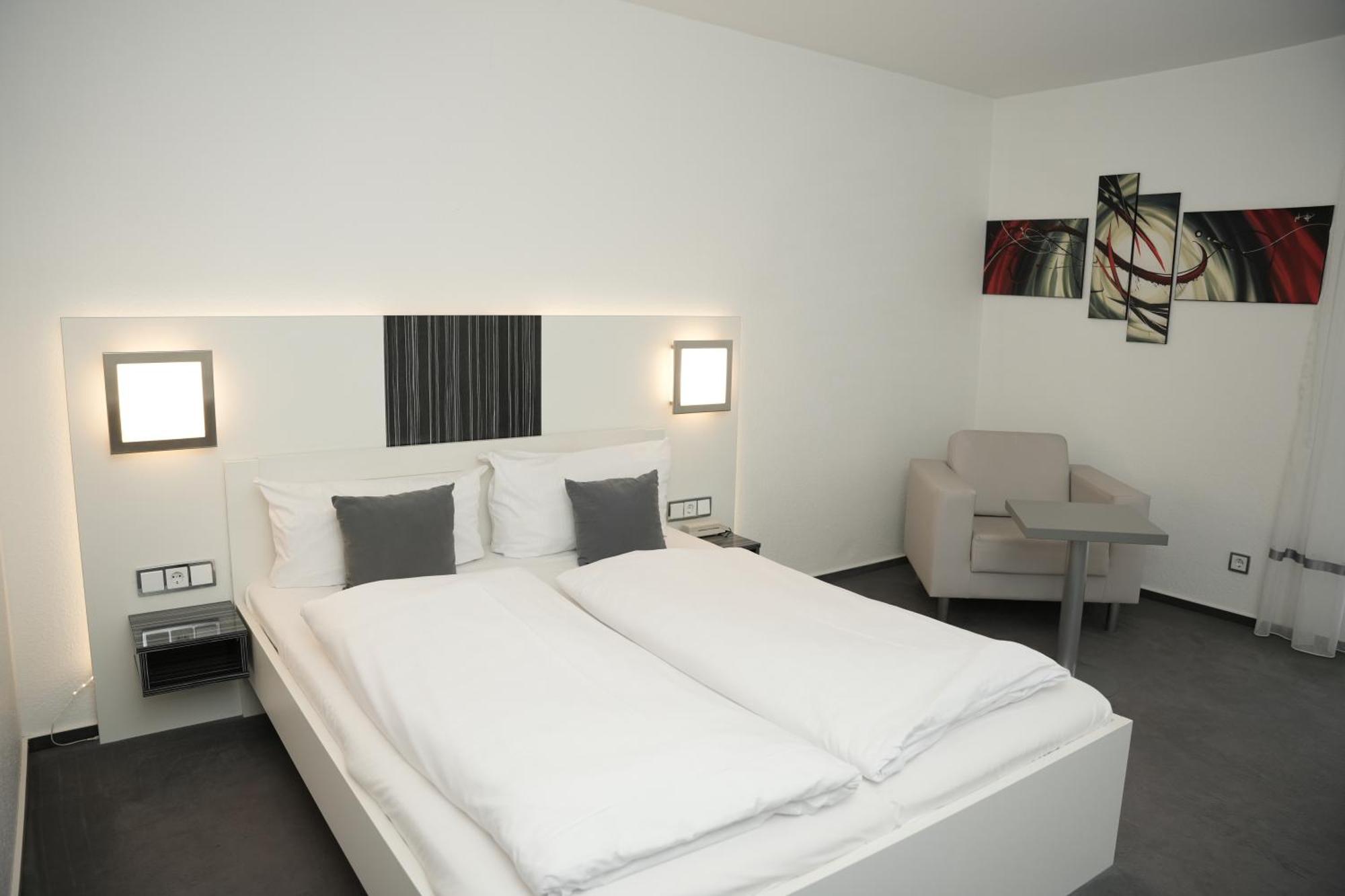Weber Hotel Mannheim Ngoại thất bức ảnh