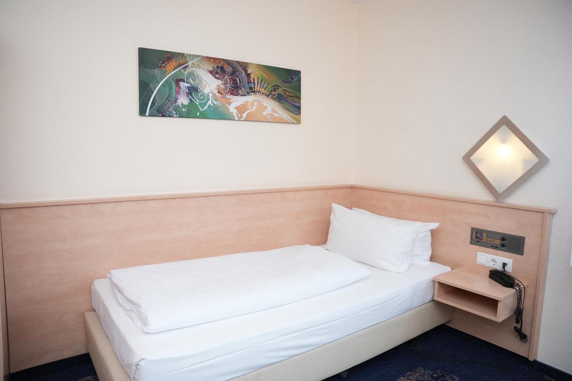 Weber Hotel Mannheim Ngoại thất bức ảnh