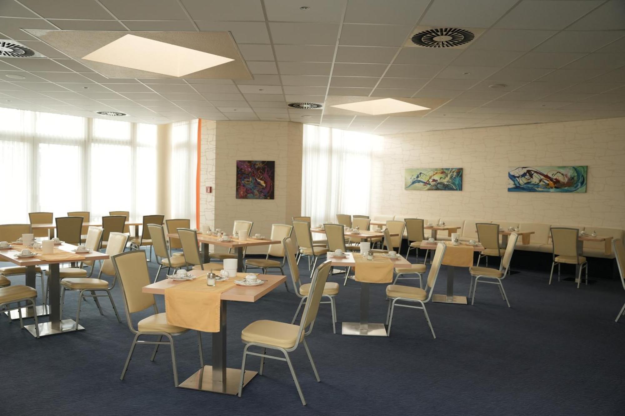 Weber Hotel Mannheim Ngoại thất bức ảnh