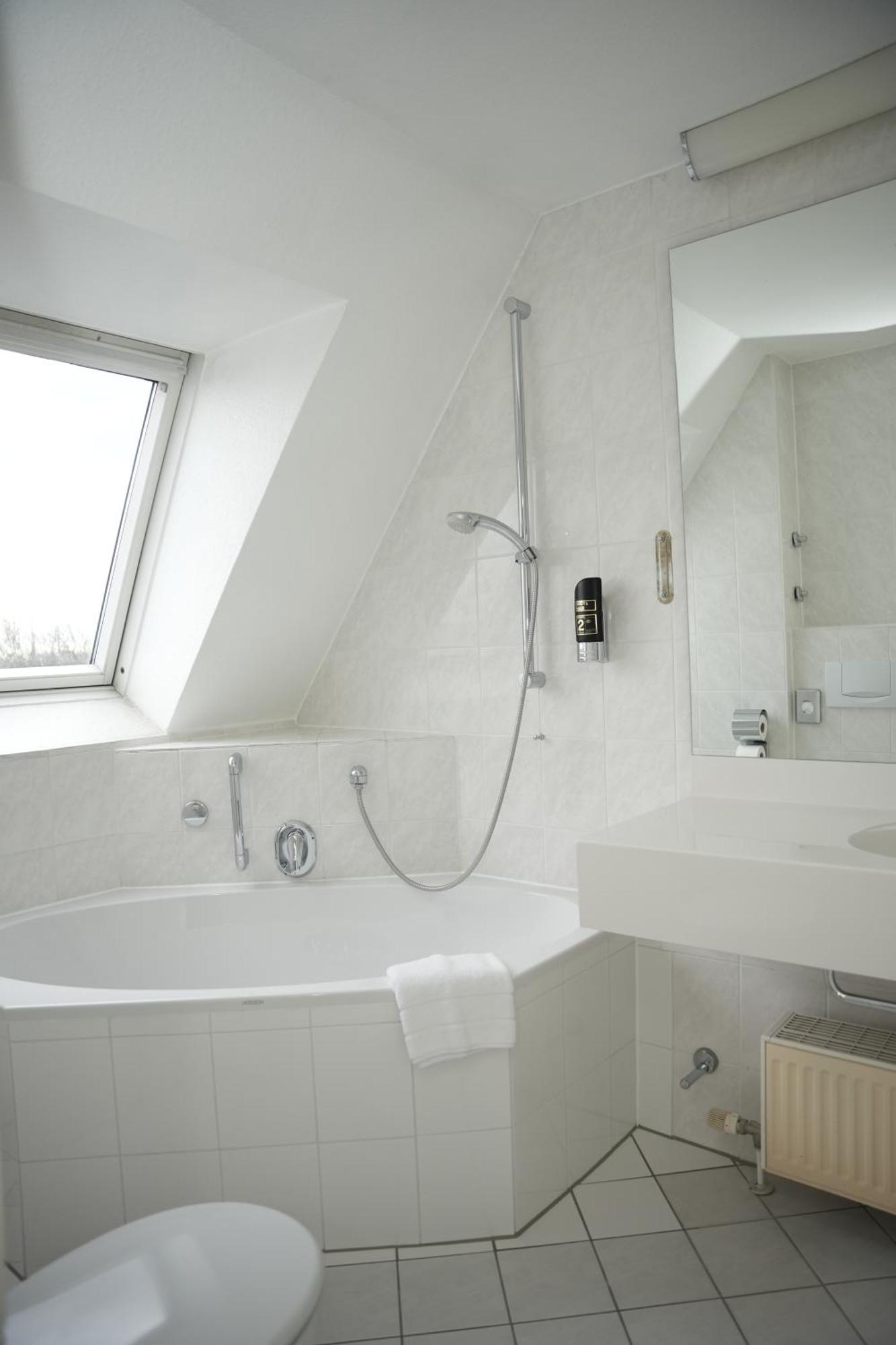 Weber Hotel Mannheim Ngoại thất bức ảnh