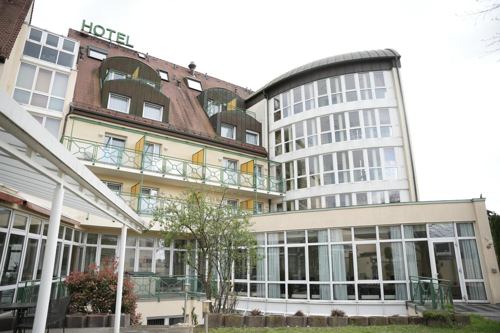 Weber Hotel Mannheim Ngoại thất bức ảnh